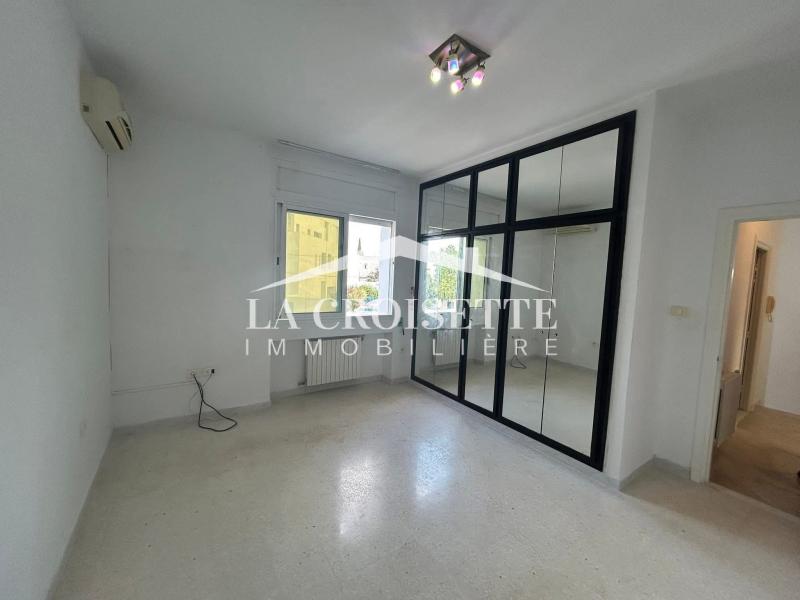 Villa S+3 à La Marsa 